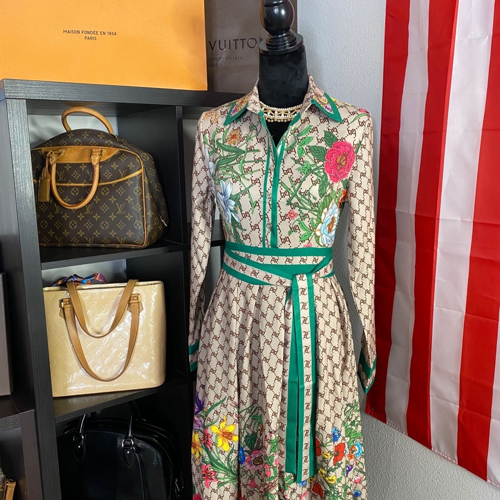 Beautiful Floral Dress - Picture 7 of 11